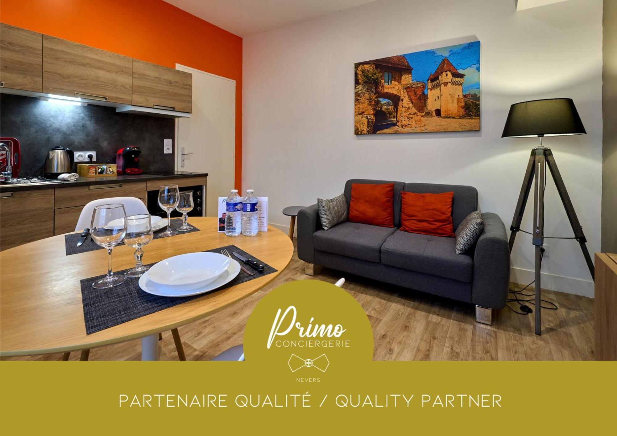 Le Faidherbe Style Appart' Hotel - Wifi Gratuit - Parking Gratuit Calme Et Lumineux Nevers Dış mekan fotoğraf
