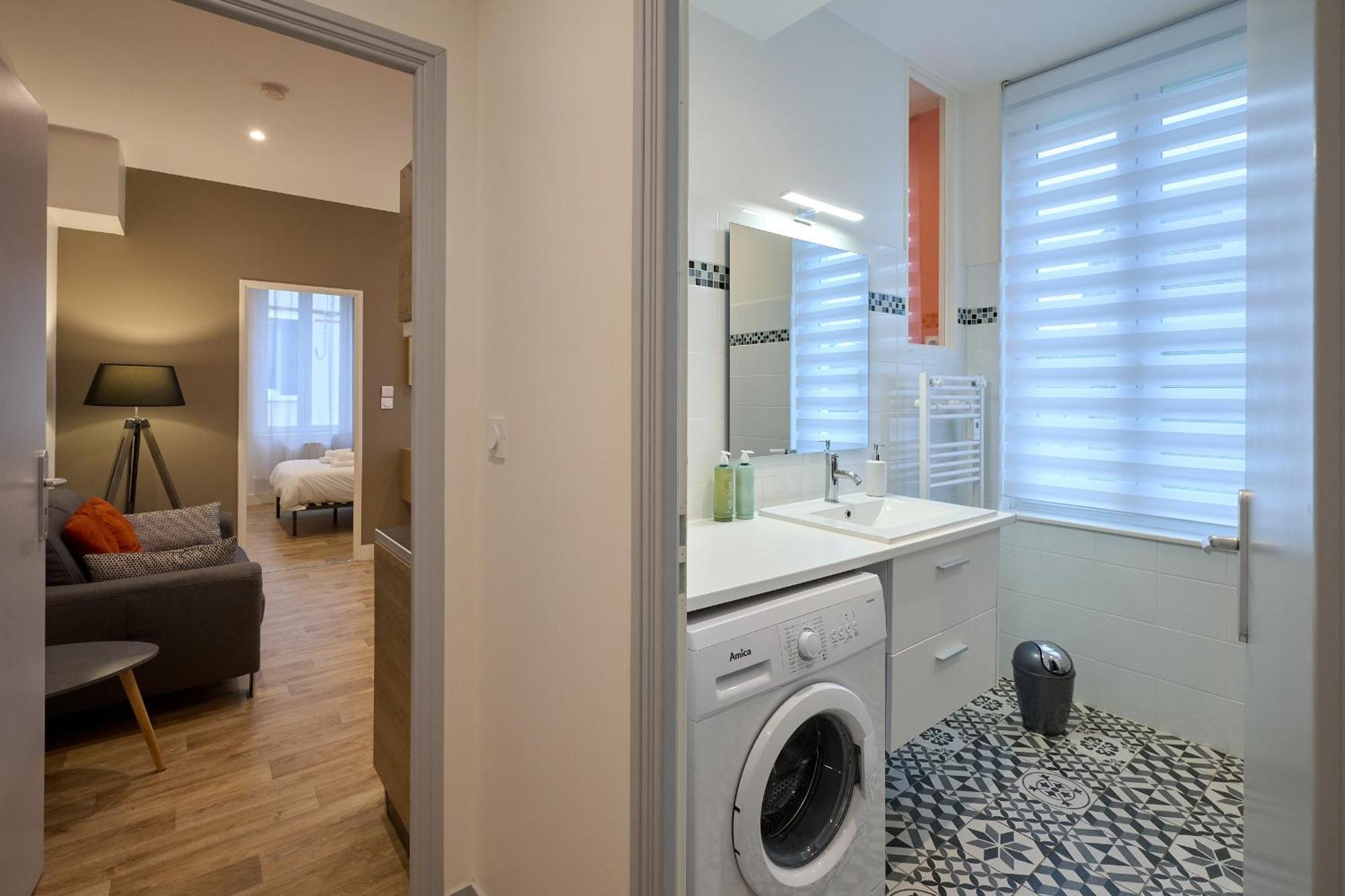 Le Faidherbe Style Appart' Hotel - Wifi Gratuit - Parking Gratuit Calme Et Lumineux Nevers Dış mekan fotoğraf
